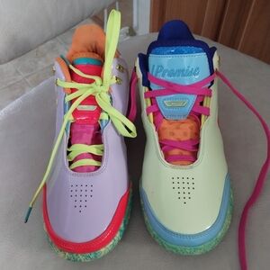 Nike LeBron I Promise Sneakers Size 7.5